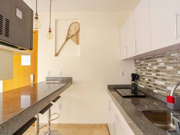 Departamento con patio privado y jacuzzi en colonia Zazilha cerca al mar!