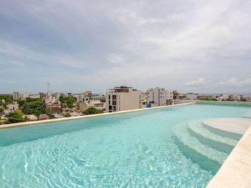 Departamento con patio privado y jacuzzi en colonia Zazilha cerca al mar!