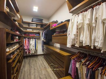 Departamento en venta en Puerta de Hierro en Torre Lugano