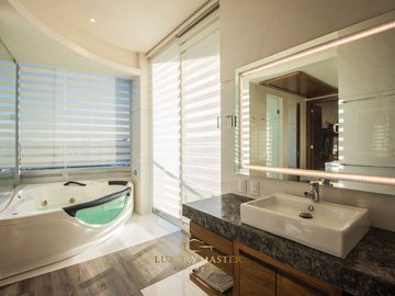 Departamento en venta en Puerta de Hierro en Torre Lugano