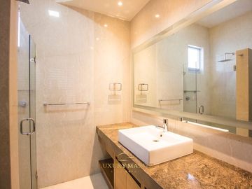 Departamento en venta en Puerta de Hierro en Torre Lugano