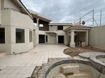 RESIDENCIA  EN VENTA EN VILLA FONTANA, MEXICALI, B.C.
