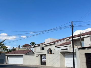 RESIDENCIA  EN VENTA EN VILLA FONTANA, MEXICALI, B.C.