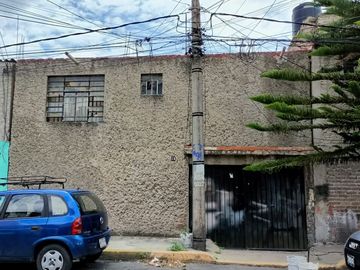 Casa en venta en Impulsora Popular Avicola