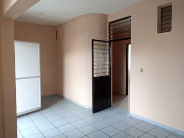 SE VENDE CASA JARDINES DE LA VILLA CERCA DE RAMON SERRANO Y AVENIDA BENITO JUAREZ, VILLA DE ALVAREZ, COLIMA