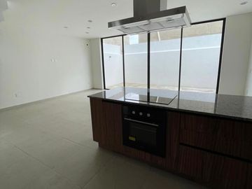 Casa en venta en Valle Imperial en Coto