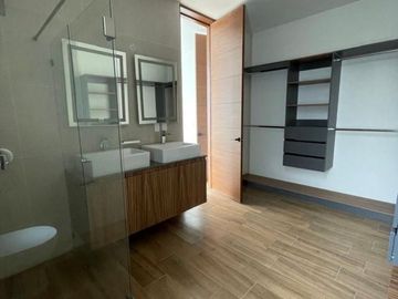 Casa en venta en Valle Imperial en Coto