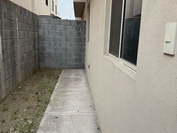 ADL  VENTA DE CASA EN JOYAS DE SAN ROQUE JUAREZ