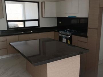CASA EN VENTA EN QUINTAS DEL PALMAR TORREON, COAHUILA.