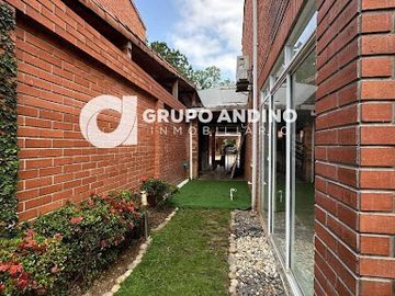 VENTA de CASA CAMPESTRE en BUCARAMANGA