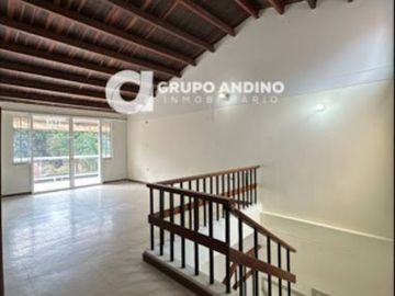 VENTA de CASA CAMPESTRE en BUCARAMANGA
