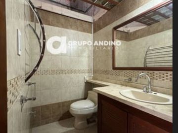 VENTA de CASA CAMPESTRE en BUCARAMANGA