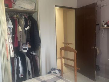 Casa en El Rosario, para actualizar, acepta Infonavit y Recursos propios