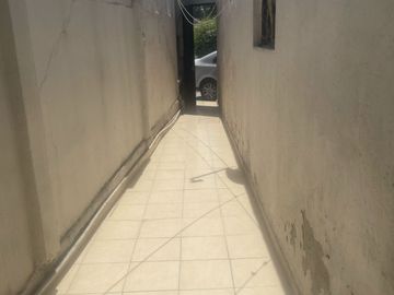 Casa en El Rosario, para actualizar, acepta Infonavit y Recursos propios