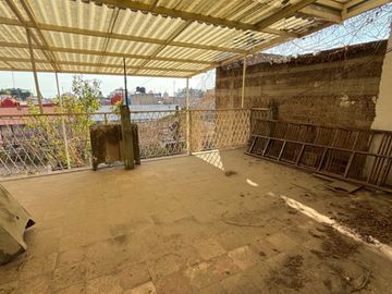 Venta de casa para remodelar ubicada en Campestre Aragon