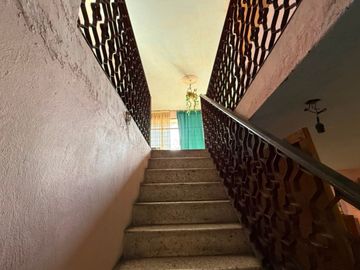 Venta de casa para remodelar ubicada en Campestre Aragon