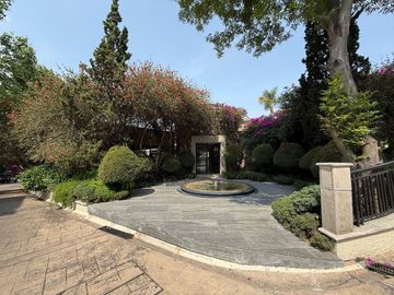 Venta casa en conjunto, Bosques de las Lomas, avenida de la palma