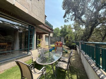 Venta casa en conjunto, Bosques de las Lomas, avenida de la palma