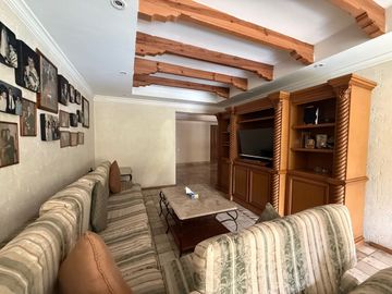 Venta casa en conjunto, Bosques de las Lomas, avenida de la palma