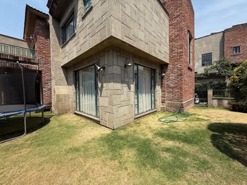 Venta casa en conjunto, Bosques de las Lomas, avenida de la palma