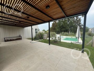 Casa en Fincas Sporting