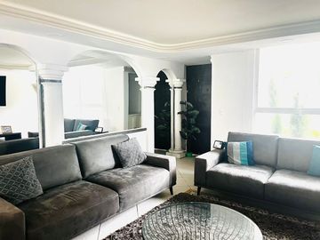 INTERLOMAS CASA EN VENTA EN CONJUNTO HORIZONTAL