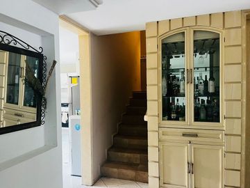 INTERLOMAS CASA EN VENTA EN CONJUNTO HORIZONTAL