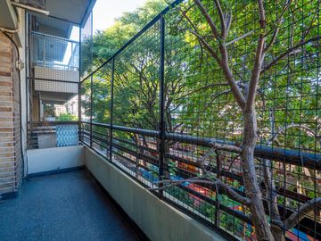 Gran Departamento venta 4 ambientes en  Recoleta
