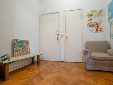 Gran Departamento venta 4 ambientes en  Recoleta