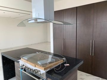 CASA EN VENTA EN MONCAYO