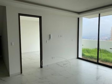 CASA EN VENTA EN MONCAYO