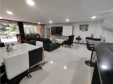 Amplios Espacios Casa Envig las brujas 6 alcobas !!300m2💰1630 Mill.