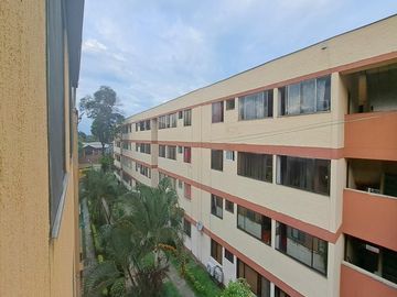 Apartamento En Venta Piso 4 Barrio Los Alamos Norte De Cali
