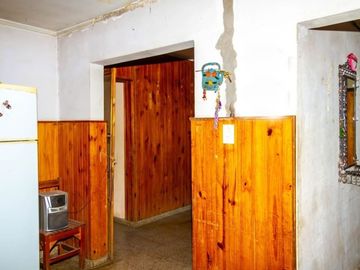 VENTA CASA A REFACCIONAR IDEAL COMERCIO