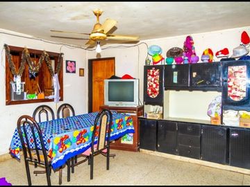 VENTA CASA A REFACCIONAR IDEAL COMERCIO