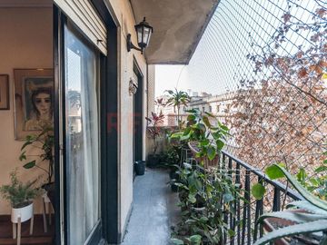 Venta 4 amb en Balvanera dos balcones
