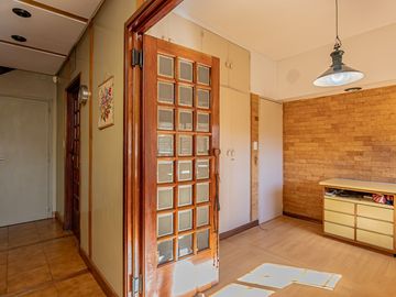 CASA EN VENTA HURLINGHAM - APTO CREDITO - PERMUTA