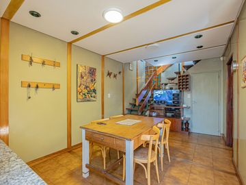CASA EN VENTA HURLINGHAM - APTO CREDITO - PERMUTA