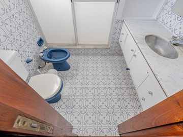 CASA EN VENTA HURLINGHAM - APTO CREDITO - PERMUTA