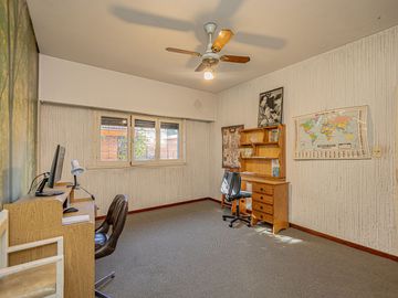 CASA EN VENTA HURLINGHAM - APTO CREDITO - PERMUTA
