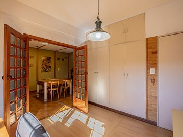 CASA EN VENTA HURLINGHAM - APTO CREDITO - PERMUTA