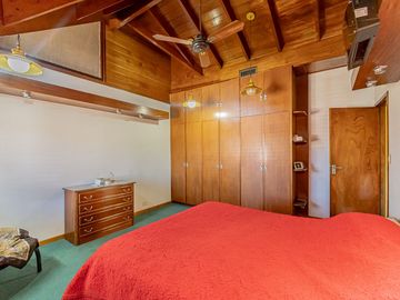 CASA EN VENTA HURLINGHAM - APTO CREDITO - PERMUTA