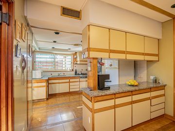 CASA EN VENTA HURLINGHAM - APTO CREDITO - PERMUTA