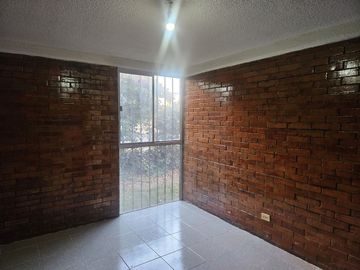 RENTO DEPARTAMENTO PLANTA BAJA EN FRACC. EL CAMPANARIO, ATIZAPÁN DE ZARAGOZA