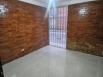 RENTO DEPARTAMENTO PLANTA BAJA EN FRACC. EL CAMPANARIO, ATIZAPÁN DE ZARAGOZA