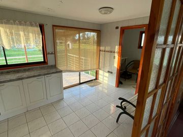 VENTA DE PARCELA CON CASA CAMINO A PINTO