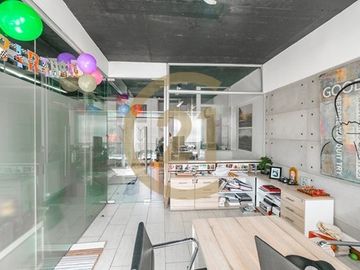 Oficina en venta en Huechuraba