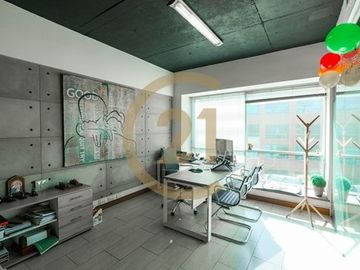 Oficina en venta en Huechuraba