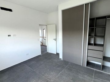Casa a estrenar en venta en barrio cerrado San Matias - Escobar