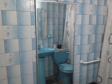 Casa en Venta en Clotario Blest con Departamental